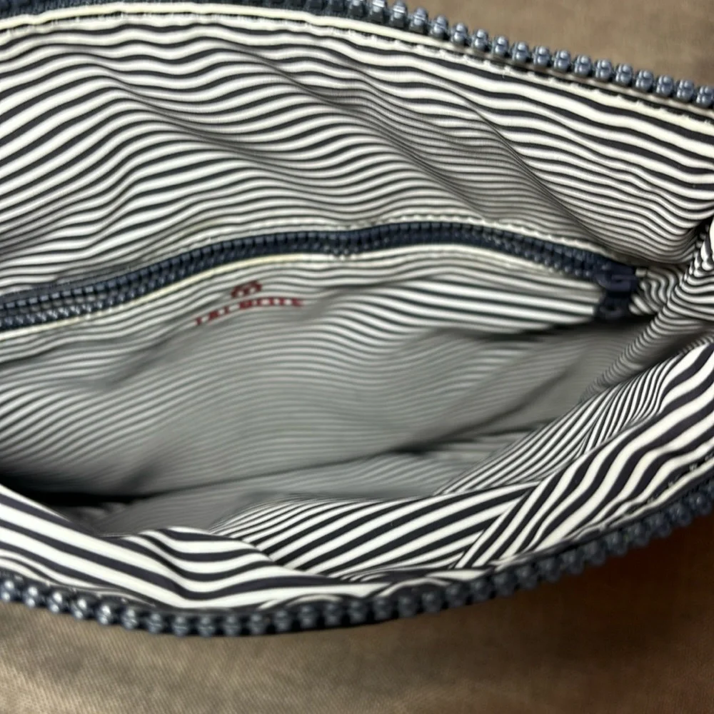 Talbots Crossbody bag 10”x11”